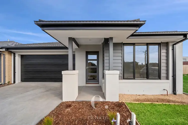 27 Petunia Crescent