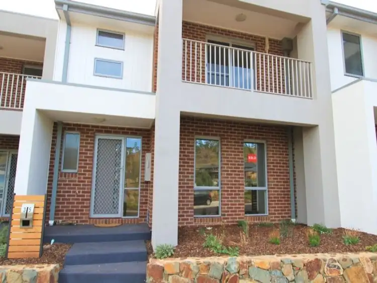 35 Palisades Boulevard, South Morang VIC 3752