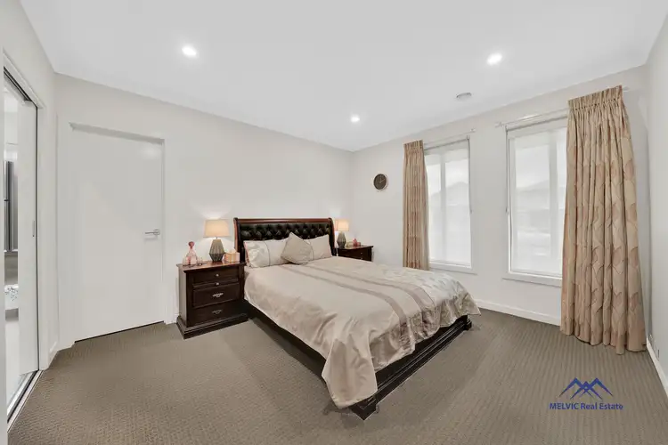 Fifth view of Homely house listing, 271 Highlander Drive, Craigieburn VIC 3064