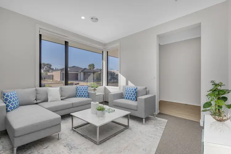 Fourth view of Homely house listing, 27 Hanover Circuit, Melton South VIC 3338