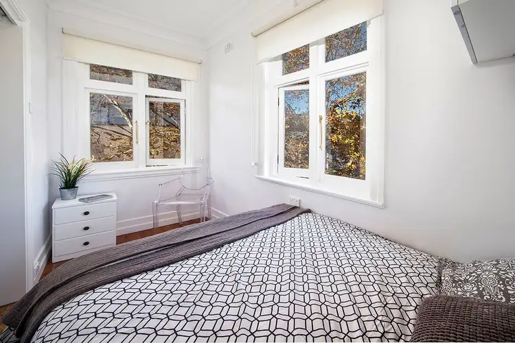 Third view of Homely studio listing, 11/1A Roslyn Street, Potts Point NSW 2011