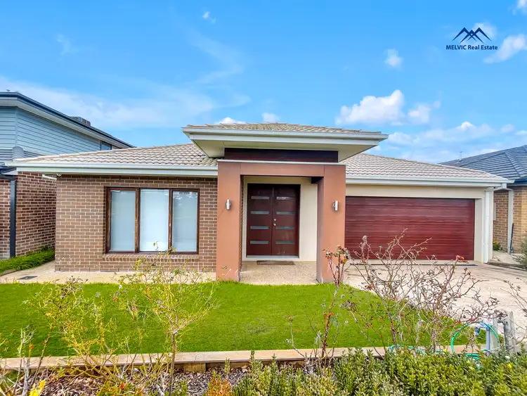 21 Strathcona Avenue, Clyde VIC 3978