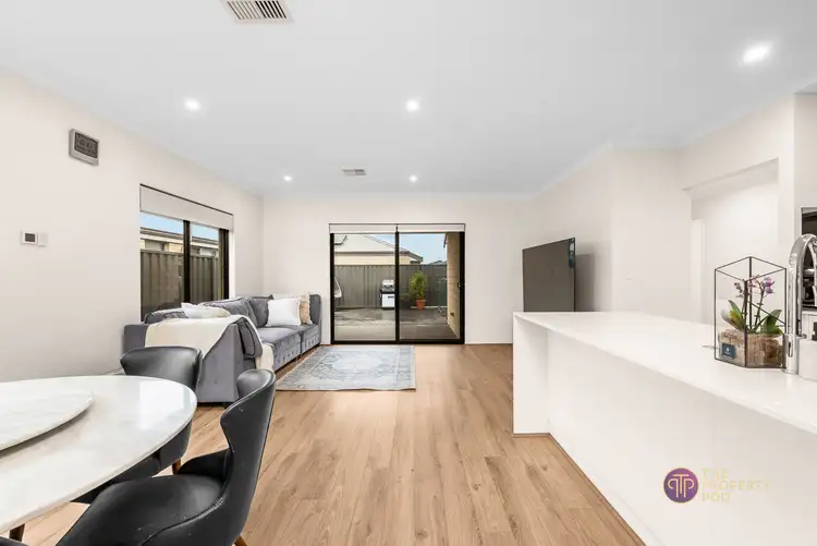 Fifth view of Homely house listing, 10 Westmeath Loop, Southern River WA 6110