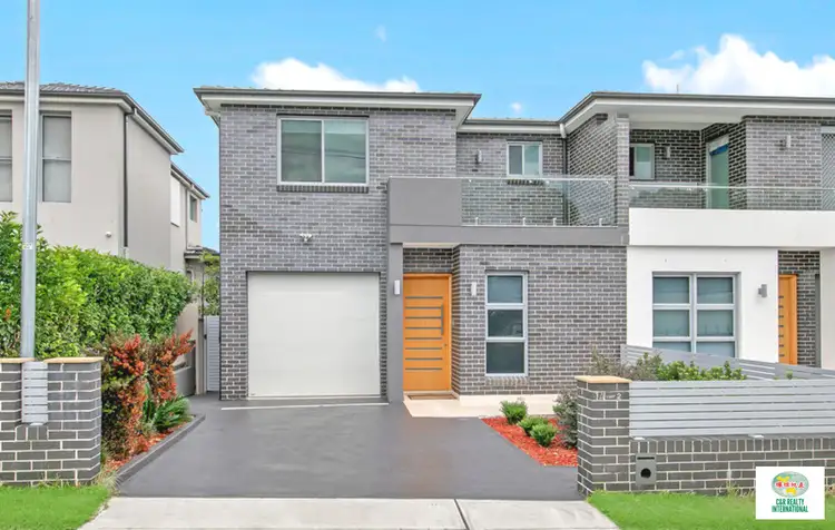 2/1A Meakin Street, Merrylands NSW 2160