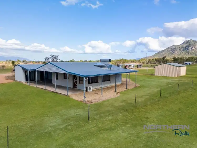 420 Round Mountain Road, Pinnacles QLD 4815