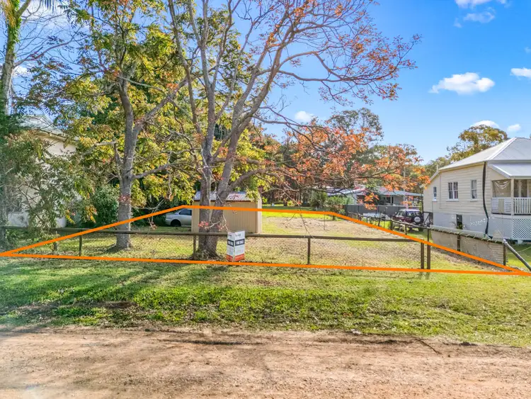 8 Pookanah Street, Russell Island QLD 4184