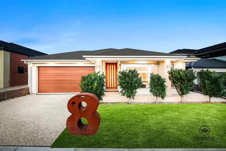 8 Basalt Drive, Clyde North VIC 3978