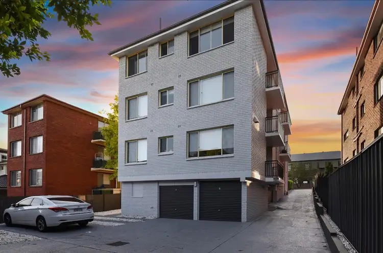 8/14 Mons Avenue, West Ryde NSW 2114