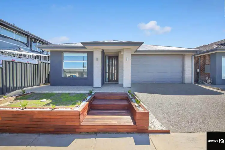 77 Lena Crescent, Truganina VIC 3029