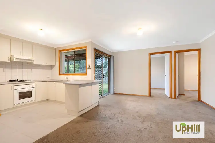 Fifth view of Homely house listing, 10 Lauren Square, Pakenham VIC 3810