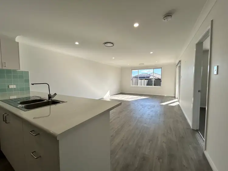 Third view of Homely semi-detached listing, 7B Capstan Drive, Dubbo NSW 2830