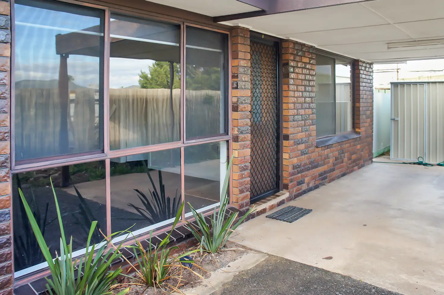 Main view of Homely unit listing, 4/17 Stawell Road, Horsham VIC 3400
