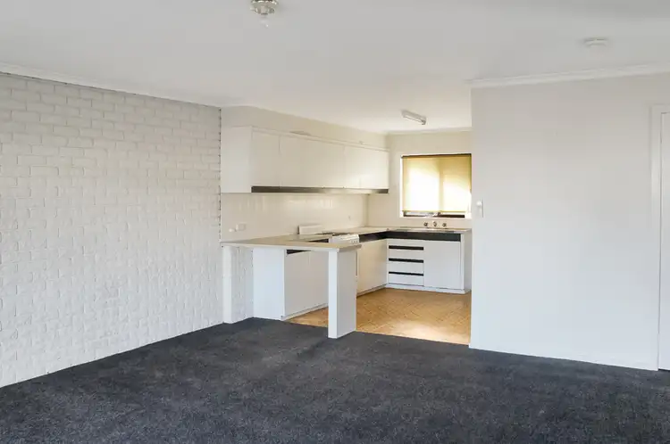 Second view of Homely unit listing, 4/17 Stawell Road, Horsham VIC 3400