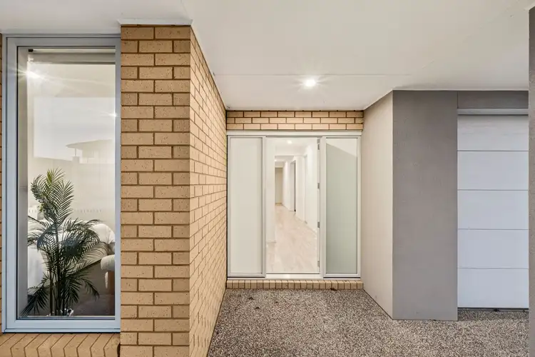 Second view of Homely house listing, 42 Fleurieu Circuit, Armstrong Creek VIC 3217