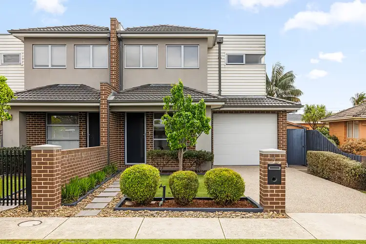 4 Grant Grove, Keilor East VIC 3033