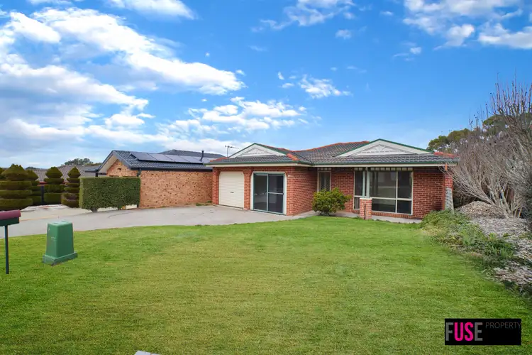 53 Bunduluk Crescent, Ngunnawal ACT 2913
