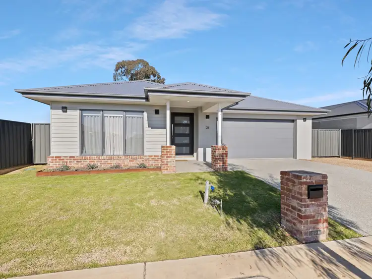 24 Blackwood Crescent, Yarrawonga VIC 3730