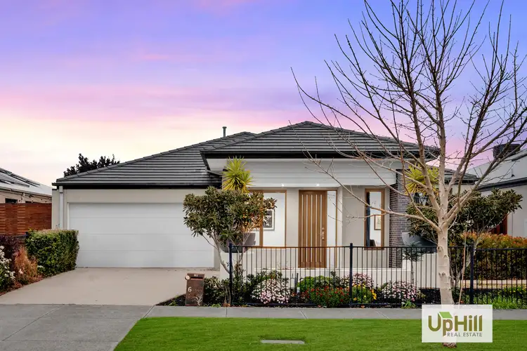 6 Callow Avenue, Clyde North VIC 3978