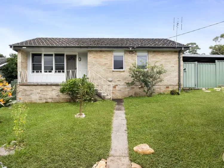 7 Isis Street, Wyoming NSW 2250