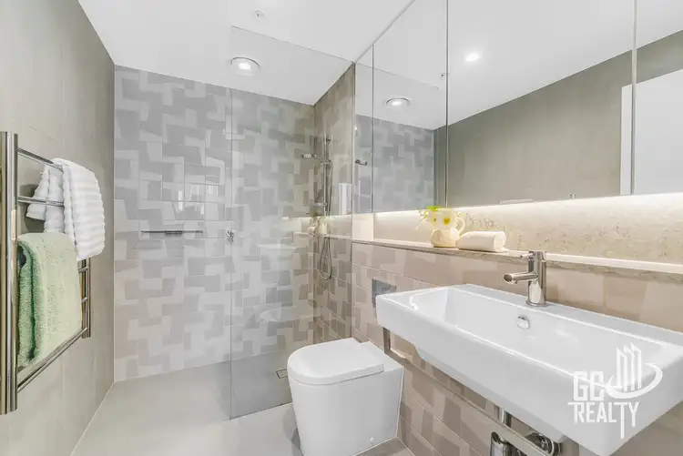 Fifth view of Homely apartment listing, 1901/38 York Street, Sydney NSW 2000