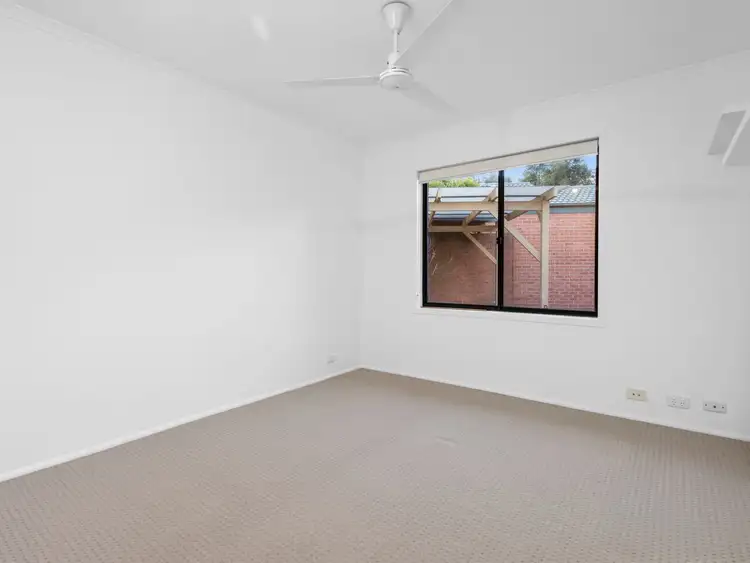 Fifth view of Homely house listing, 5 Aroona Court, Ngunnawal ACT 2913