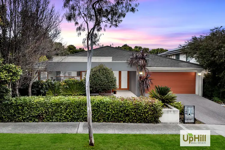 22 Waler Circuit, Clyde North VIC 3978