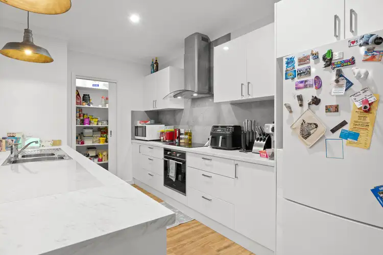 Fifth view of Homely townhouse listing, 1/7 Avoca Court, Mansfield VIC 3722