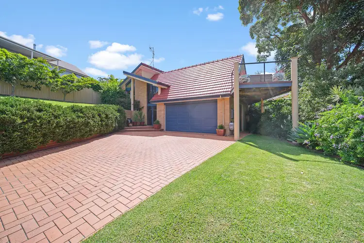 5 Harcourt Crescent, Smiths Lake NSW 2428