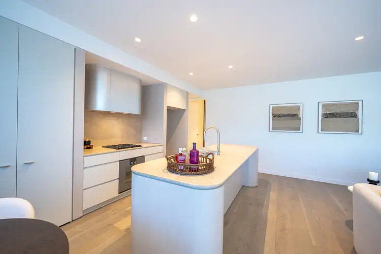 Fifth view of Homely unit listing, 204/3 MILES STREET, Coolangatta QLD 4225