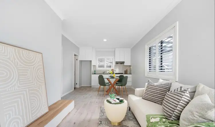 2A Susan Place, Eastwood NSW 2122