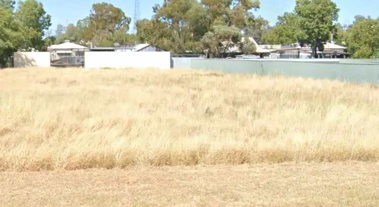 52 Goondiwindi Street, Mungindi NSW 2406