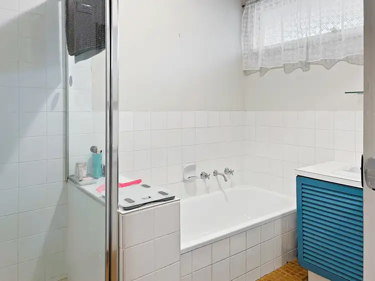 Fifth view of Homely house listing, 42 Gloucester Drive, Heidelberg VIC 3084