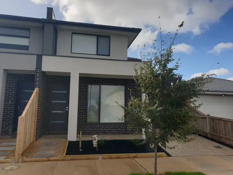 16 Lavant Road, Fraser Rise VIC 3336