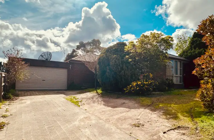 65 Gleneagles Drive, Endeavour Hills VIC 3802