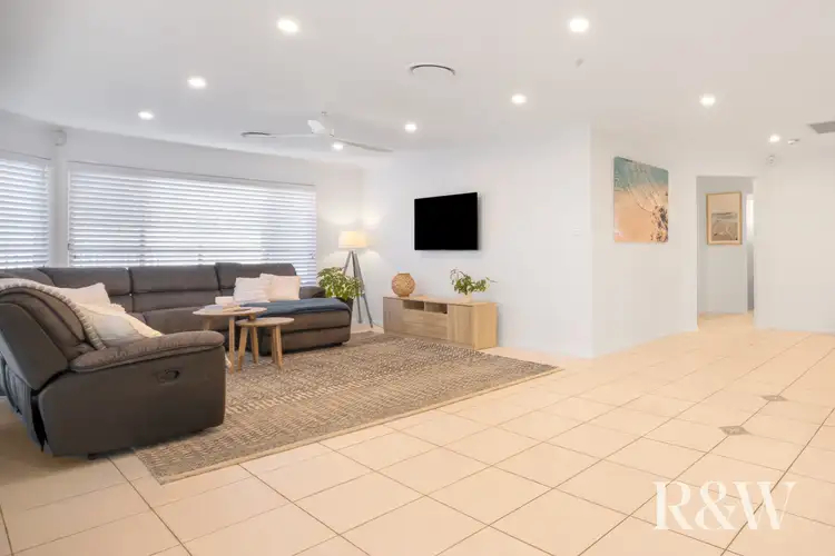 Fifth view of Homely house listing, 8 TERANGLE CLOSE, Prestons NSW 2170