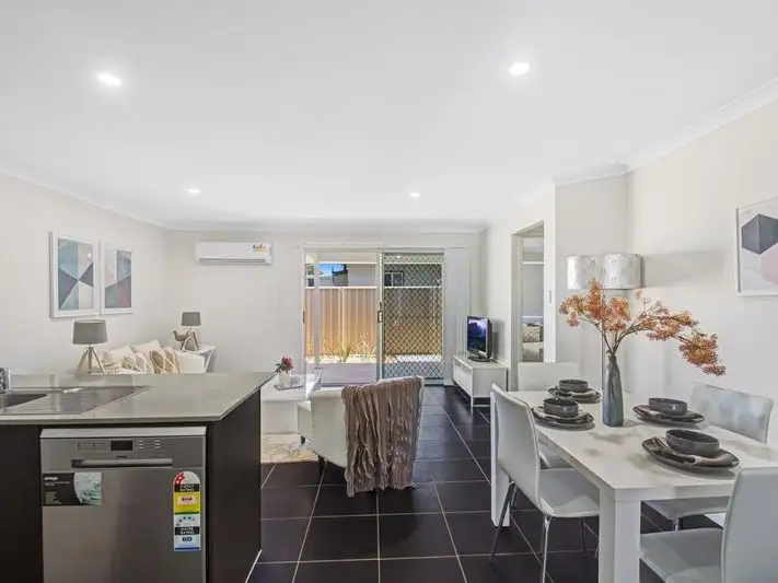 Fifth view of Homely unit listing, 5/8 Glenvale Road, Harristown QLD 4350