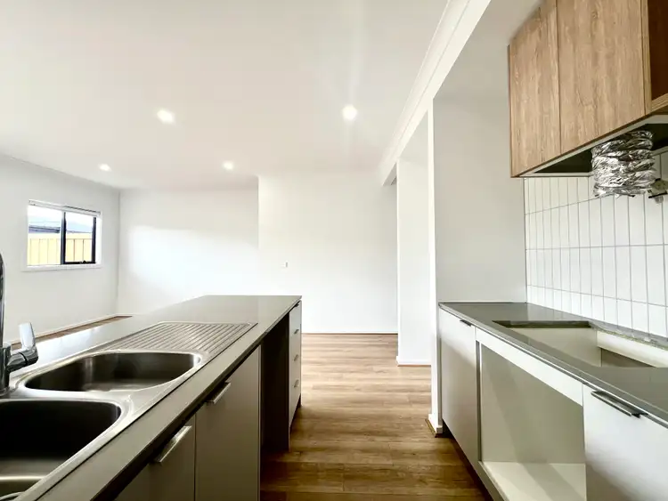 Fourth view of Homely townhouse listing, 15 Aslings Walk, Donnybrook VIC 3064