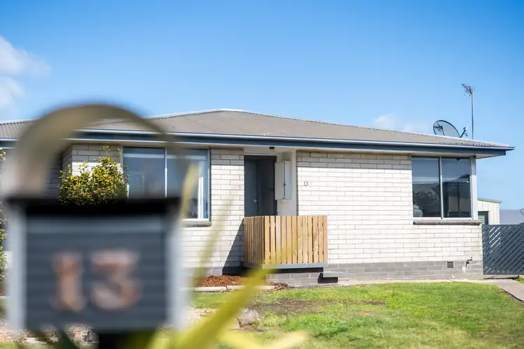 13 Dudley Avenue, George Town TAS 7253