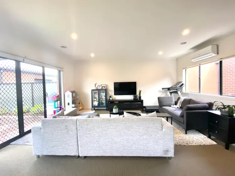Sixth view of Homely townhouse listing, 73 Gledhill Street, Narre Warren South VIC 3805