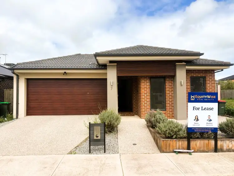 7 Razorbill Terrace, Werribee VIC 3030