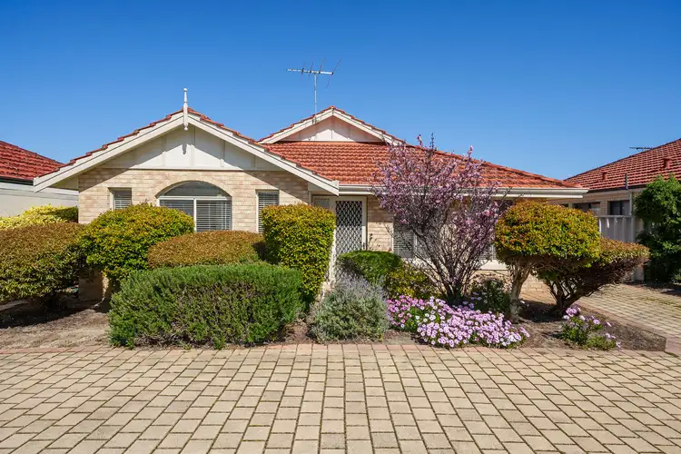 4/3 Cottrill Street, Alfred Cove WA 6154
