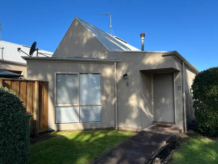 6/8 Barkly Street, Portland VIC 3305