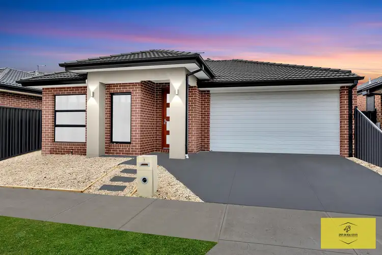 Second view of Homely house listing, 7 Direction Drive, Tarneit VIC 3029