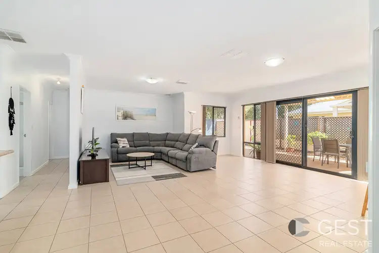 Sixth view of Homely house listing, 15a Shadwell Court, Caversham WA 6055