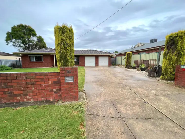 95 Wood Street, Jindera NSW 2642