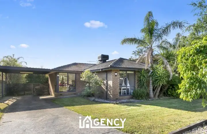 43 Mildura Crescent, Endeavour Hills VIC 3802