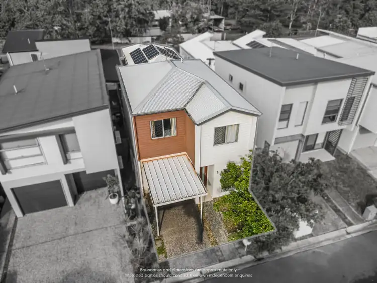Second view of Homely house listing, 19/9 Cromwell Court, Doolandella QLD 4077