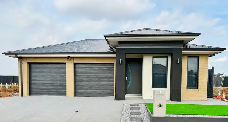 23 Gramercy Place, Strathtulloh VIC 3338