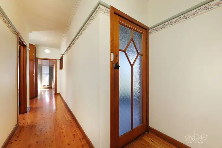 Third view of Homely house listing, 10 CHARLES STREET, Wodonga VIC 3690