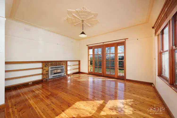 Fourth view of Homely house listing, 10 CHARLES STREET, Wodonga VIC 3690